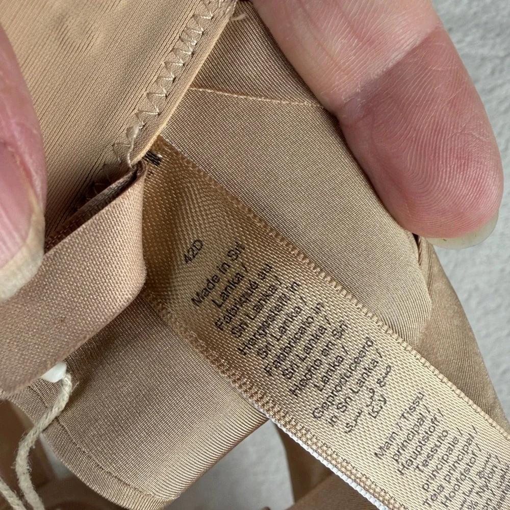 SKIMS Ultimate Push-Up Balconette Bra Clay Tan 42D BA-BAL-3486W NWT - Picture 2 of 7